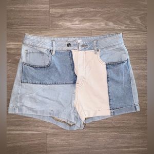 PacSun color block mom Jean short